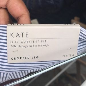 Ann Taylor seersucker cropped pants 4p- never worn